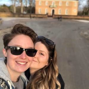 Meet your Posher, Larel